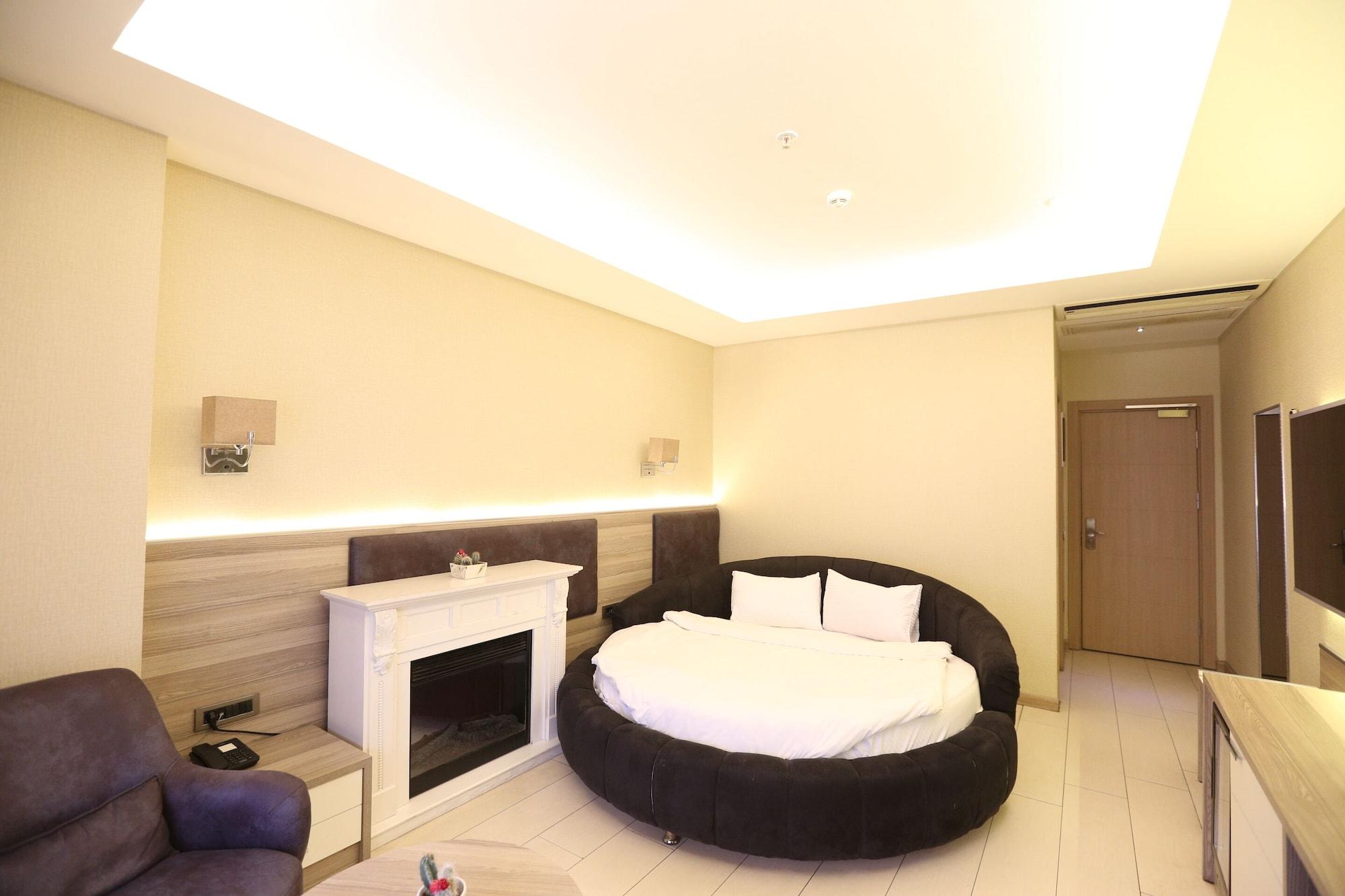 Random Suit Otel איסטמבול מראה חיצוני תמונה